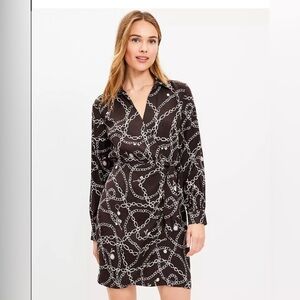 espresso Chainlink V-Neck Long Sleeve Wrap Dress.